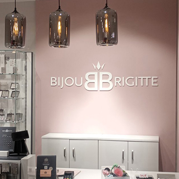 Bijou Brigitte Tuttlingen, realizácia HIMM Building