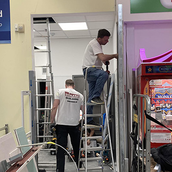 TESCO Roznava, realizácia HIMM Building